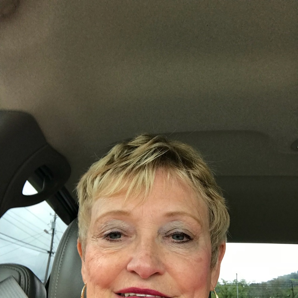 Meet your Posher, Shirley